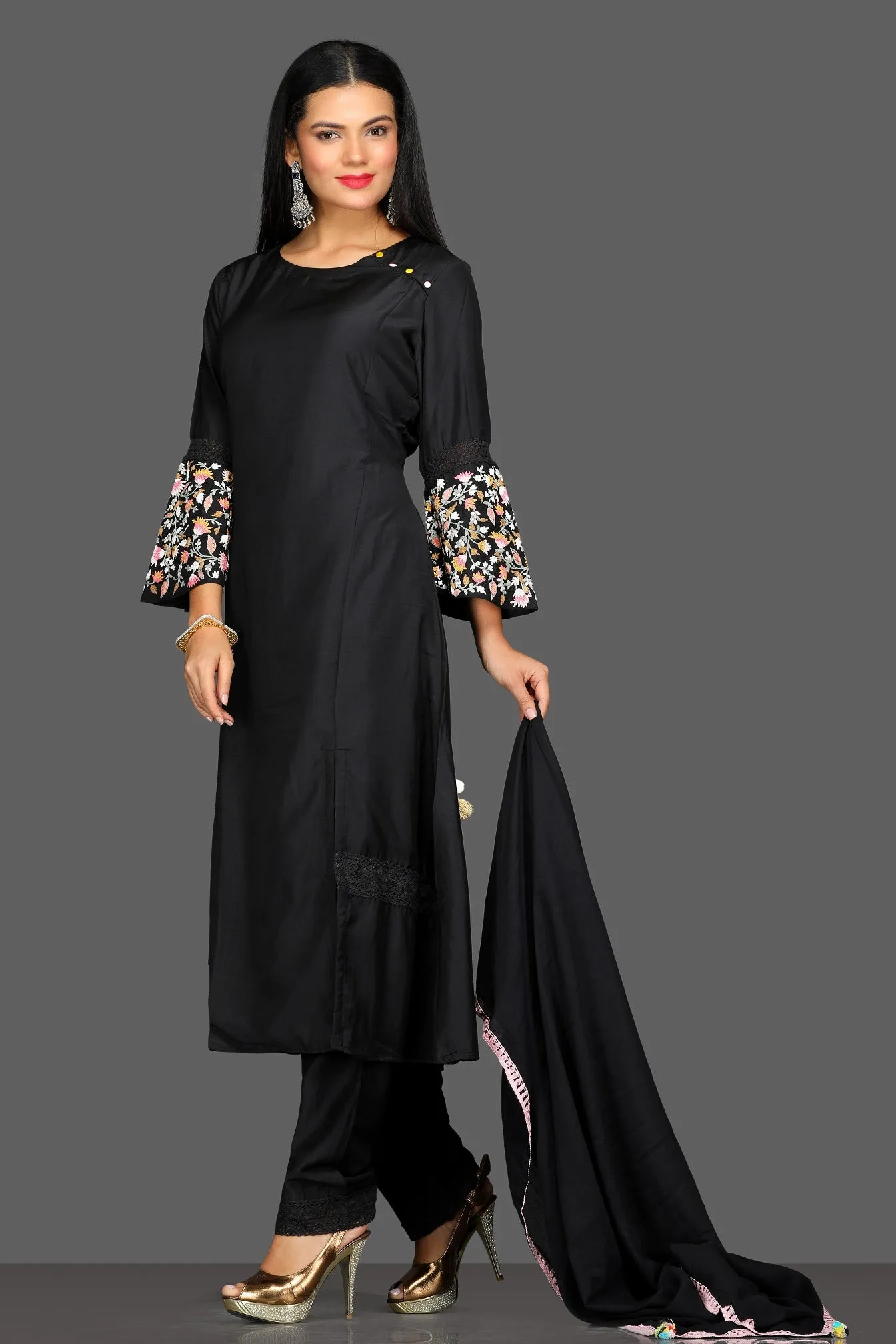 50Z095-RO Black Embroidered Bell Sleeves Suit with Pants