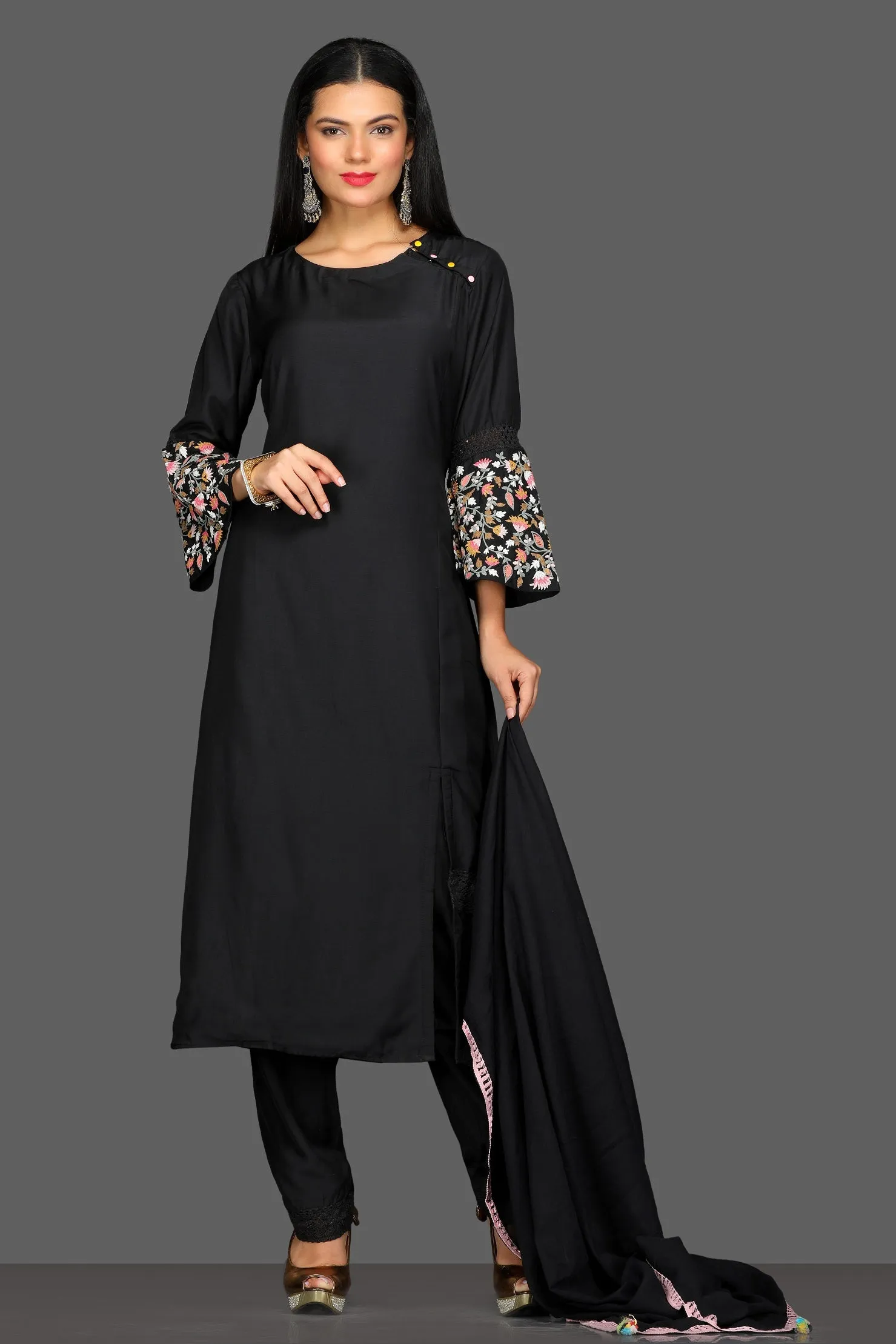 50Z095-RO Black Embroidered Bell Sleeves Suit with Pants