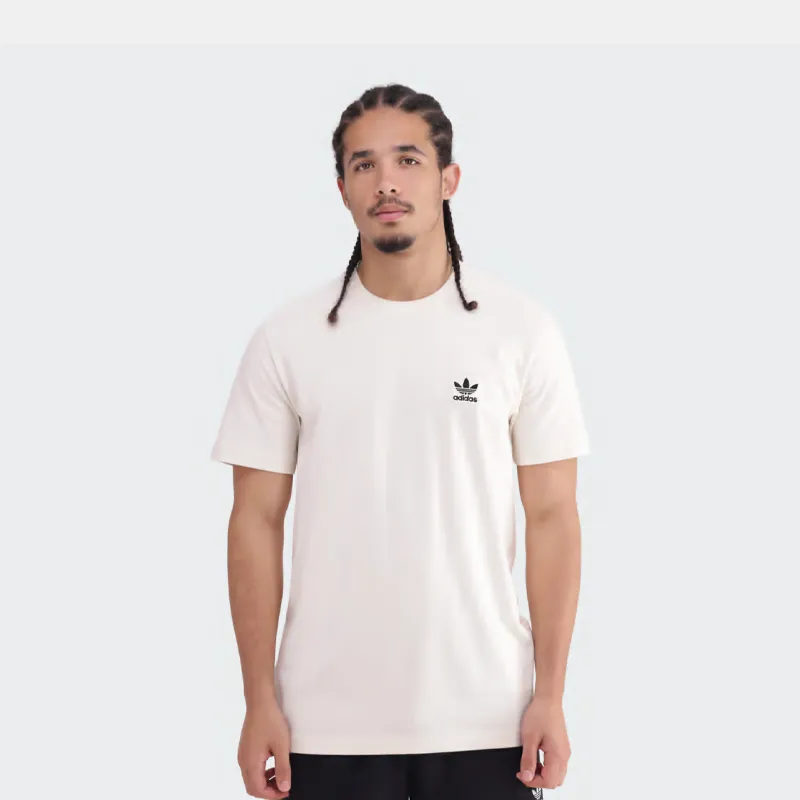 Esssential T-Shirt