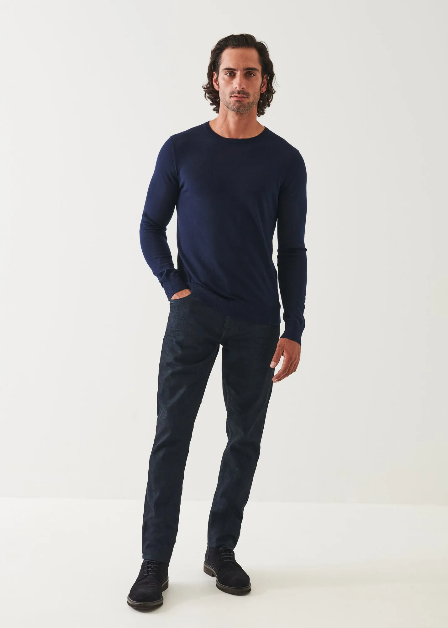 FINE GAUGE MERINO WOOL CREWNECK