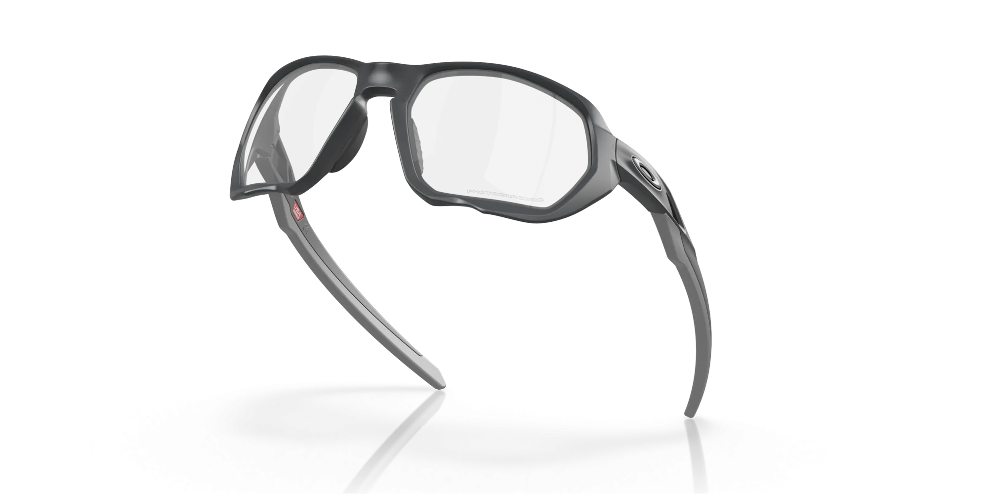 Oakley Plazma Clear To Black Iridium Photochromic Lenses Matte Carbon Frame