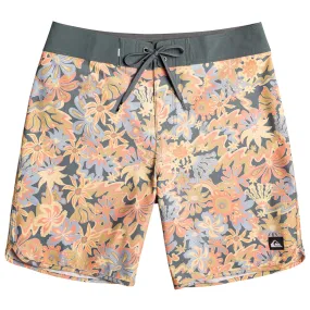 Quiksilver Surfsilk Scallop 19 Boardshorts